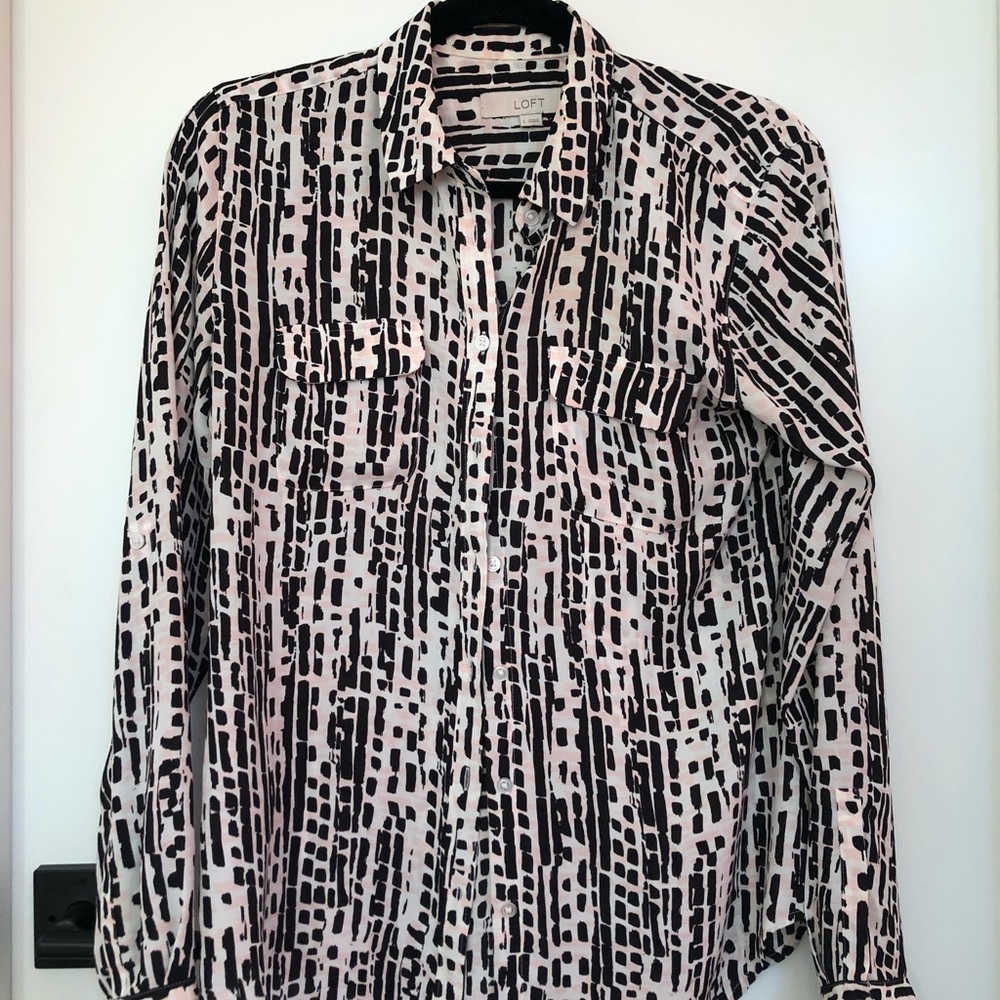 Express blouse great condition!